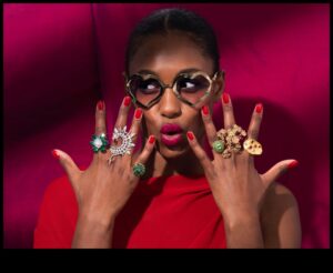 Krāšņi dārgakmeņi: sniedziet paziņojumu ar mūsu pārsteidzošajiem gredzeniem