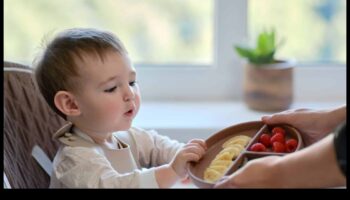 Mazie ēdāji, lieli atklājumi: bērnu uzturs augošam prātam
