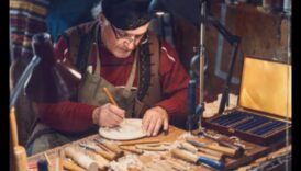 Otas un kalti: senās mākslas tirdzniecības instrumenti