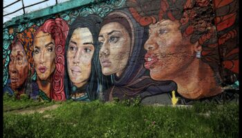 Publiskā māksla un sociālās pārmaiņas: kopienas iesaistīšanās caur radošumu